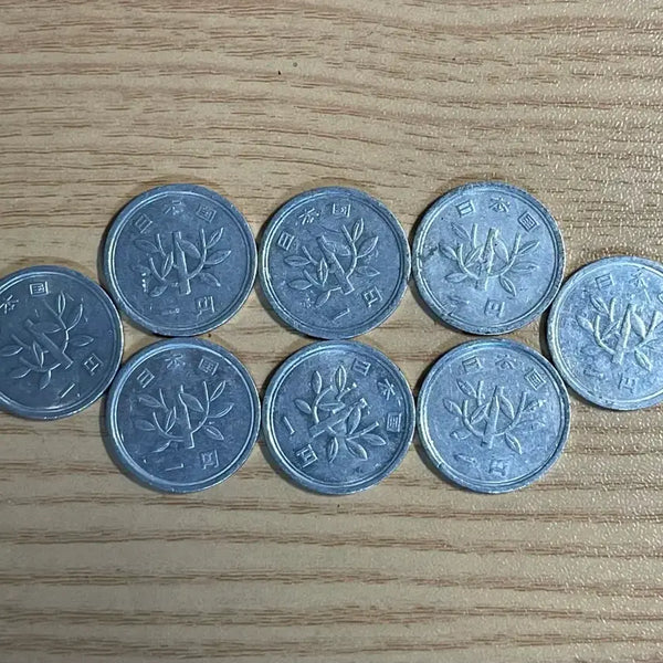 [BUNJANG] Japanese 10 Yen Coins (8 pcs) / 일본 10엔 동전 8개