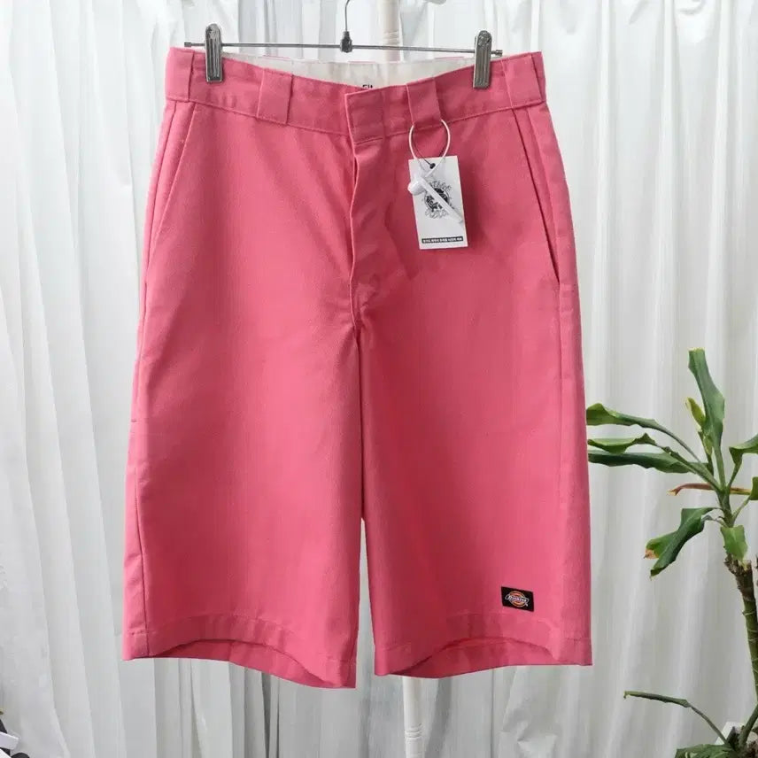 [BUNJANG] Dickies Vintage Pink Work Bermuda Shorts / 디키즈 Dickies 빈티지 핑크 워크 버뮤다 팬츠 2321