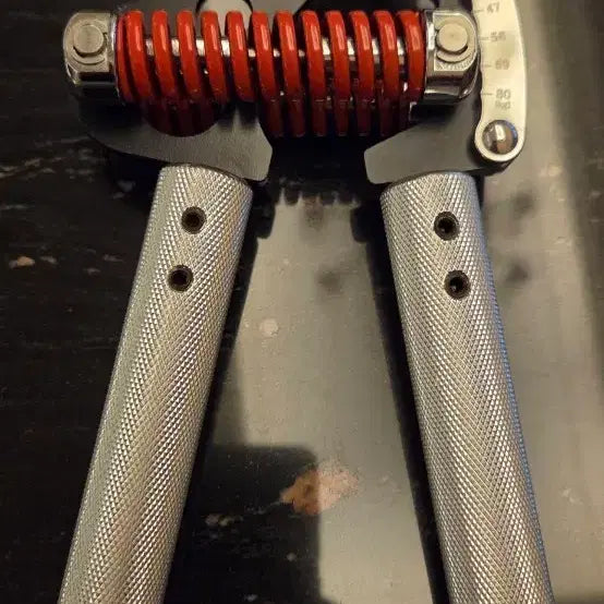 [BUNJANG] GOGO IRON.80 Adjustable Hand Grip Strengthener / GOGO IRON.80 악력기 (조절 가능)