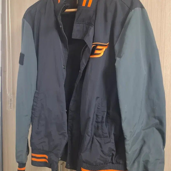 [BUNJANG] Hanwha Eagles Baseball Jacket Size 95 / 한화이글스 야구 잠바 95사이즈