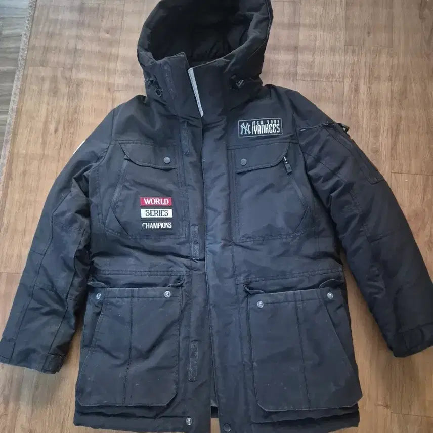 [BUNJANG] MLB New York Yankees World Series Patch Padded Jumper Size 90 / MLB  점퍼 90사이즈