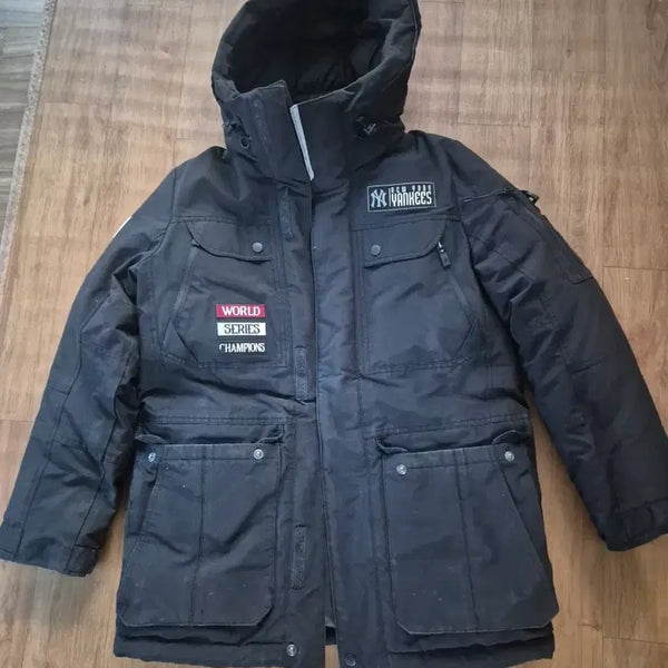 [BUNJANG] MLB New York Yankees World Series Patch Padded Jumper Size 90 / MLB  점퍼 90사이즈