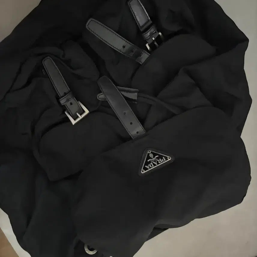 [BUNJANG] Prada Nylon Backpack Black / 프라다 나일론 백팩 블랙