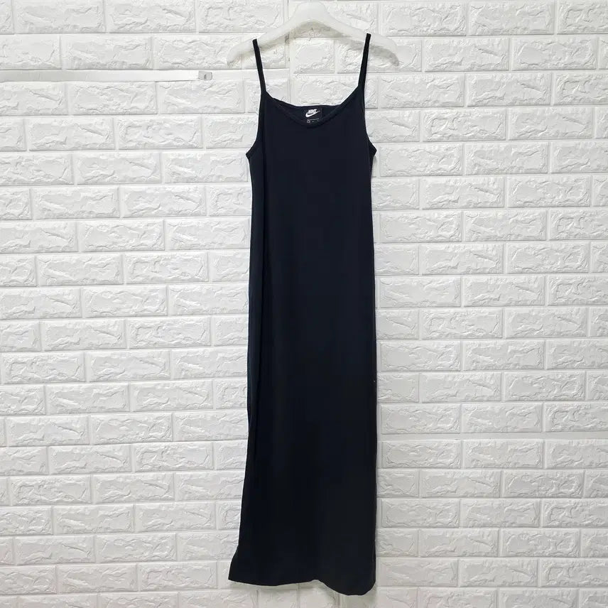 [BUNJANG] Nike Black Sleeveless Dress / S 나이키 블랙 나시 원피스 E731