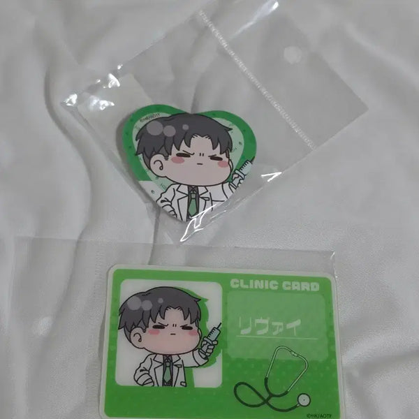[BUNJANG] Attack on Titan Levi Clear Card & Can Badge Bundle Set (Sealed, Authentic) / [미개봉] 진격의거인 진격거 리바이 클리어카드 캔뱃지 일괄 정품
