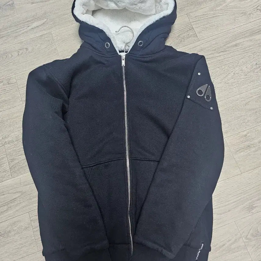 [BUNJANG] Moose Knuckles Bunny Sweater Black L / 무스너클 버니스웨터 블랙 L