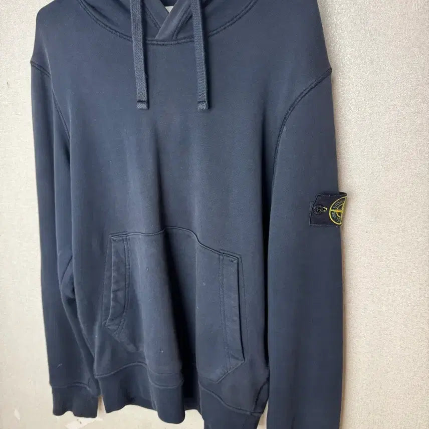 [BUNJANG] Stone Island Patch Hoodie Navy / 스톤아일랜드 와펜 후드티 네이비