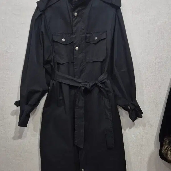 [BUNJANG] Black Belted Maxi Coat / 블랙 벨트 원피스 코트