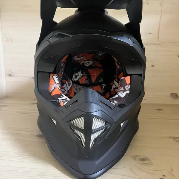 [BUNJANG] Siron Mountain Helmet (M) / 산악/ 써론 헬멧