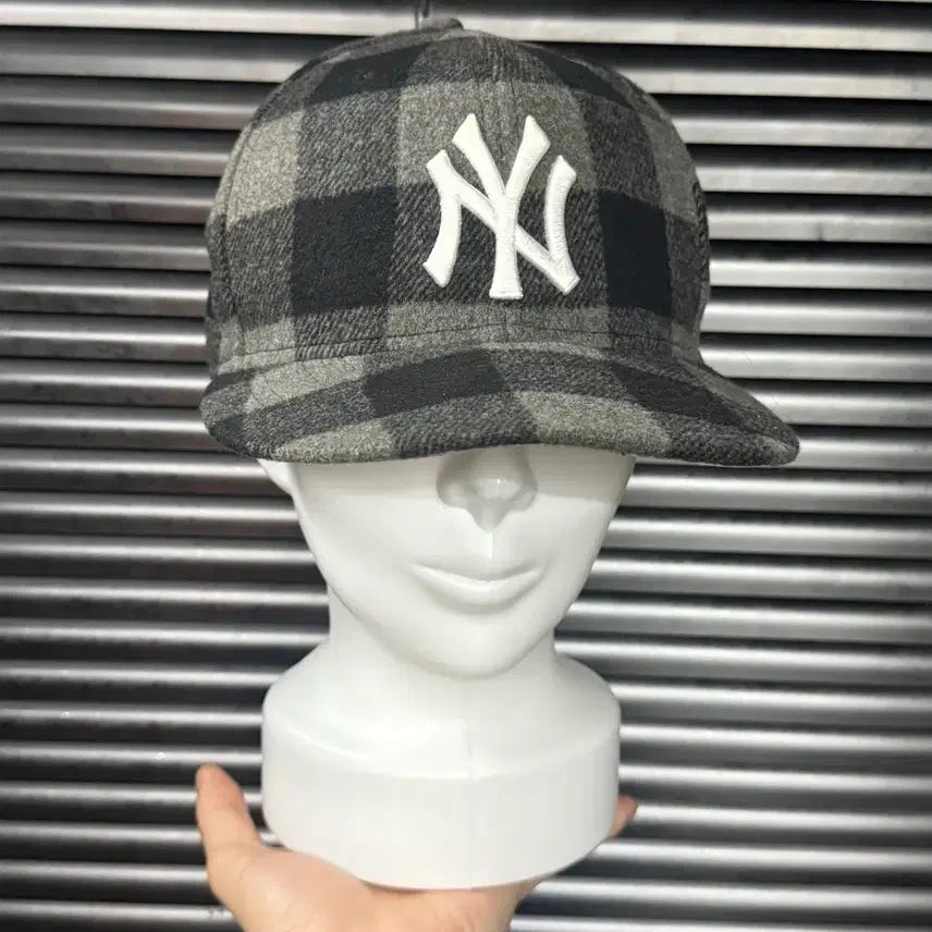 [BUNJANG] New Era Wool Check Snapback Baseball Cap / 뉴에라 블랙 회색 그레이 차콜 체크 울 모자 스냅백 야구 뉴욕양키스