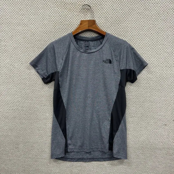 [BUNJANG] The North Face Functional T-Shirt Size 90 / 노스페이스 등산 기능성 반팔티 90 D05003