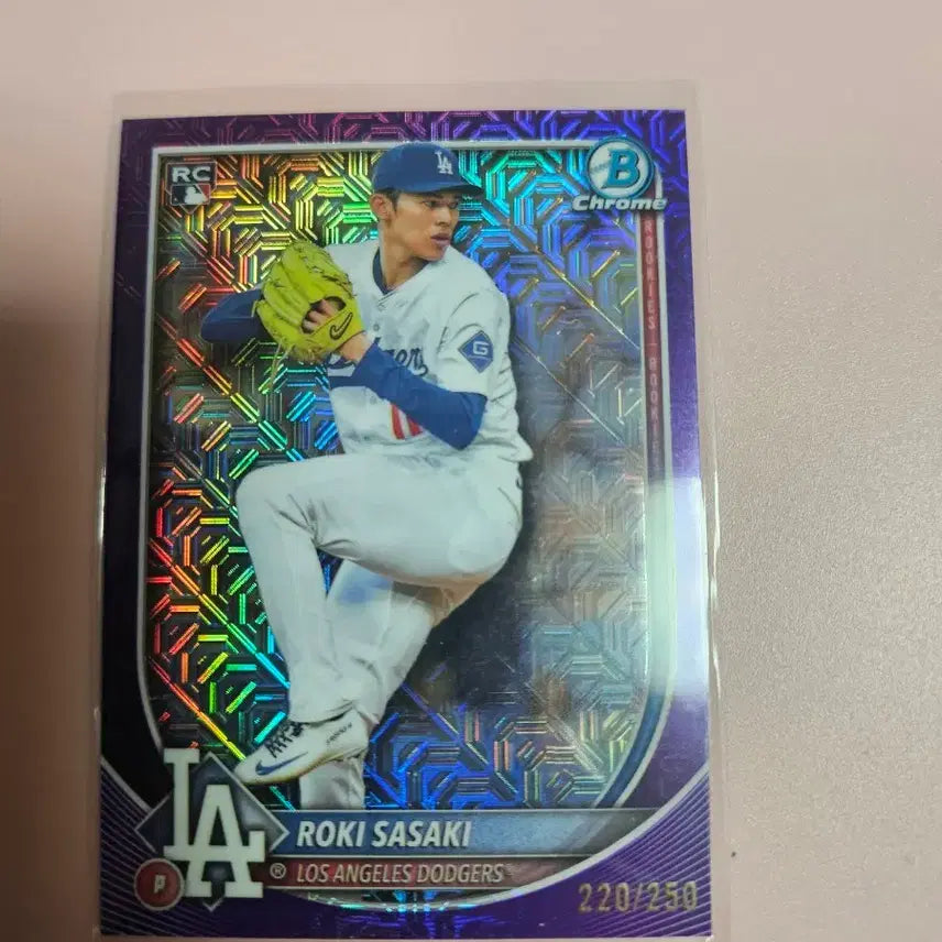 [BUNJANG] Sasaki 2025 Baumann Chrome Purple Refractor Rookie Limited Edition (250) / 사사키 250장 한정 2025 바우만크롬 퍼플 리플렉터 루키