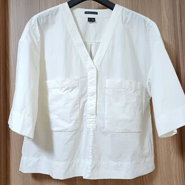 [BUNJANG] Theory Cream Cropped Boxy Shirt / theory 띠어리 셔츠
