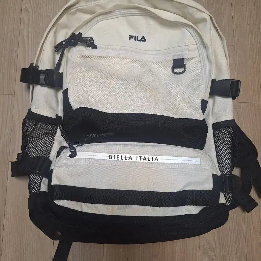 [BUNJANG] Fila Backpack Ivory/Black / 휠라 백팩 아이보리/블랙