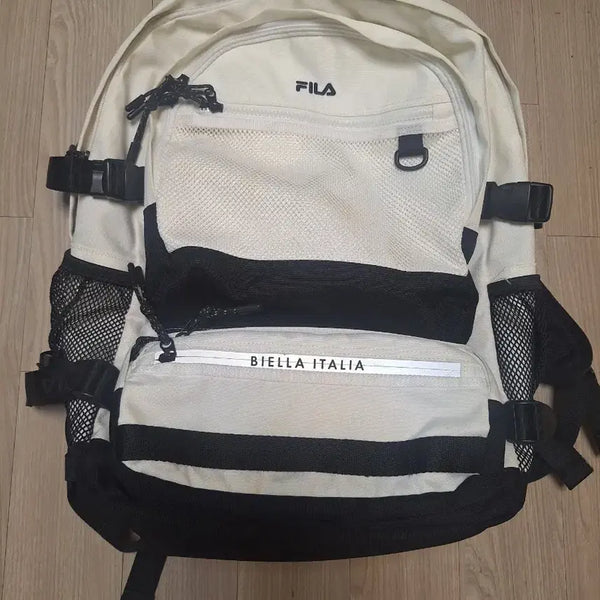 [BUNJANG] Fila Backpack Ivory/Black / 휠라 백팩 아이보리/블랙
