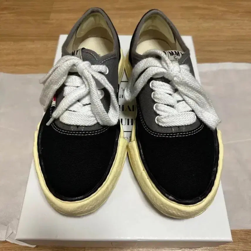 [BUNJANG] Maison Mihara Yasuhiro MY-24 Baker Low Top Sneakers / [40] 메종 미하라야스히로 베이커