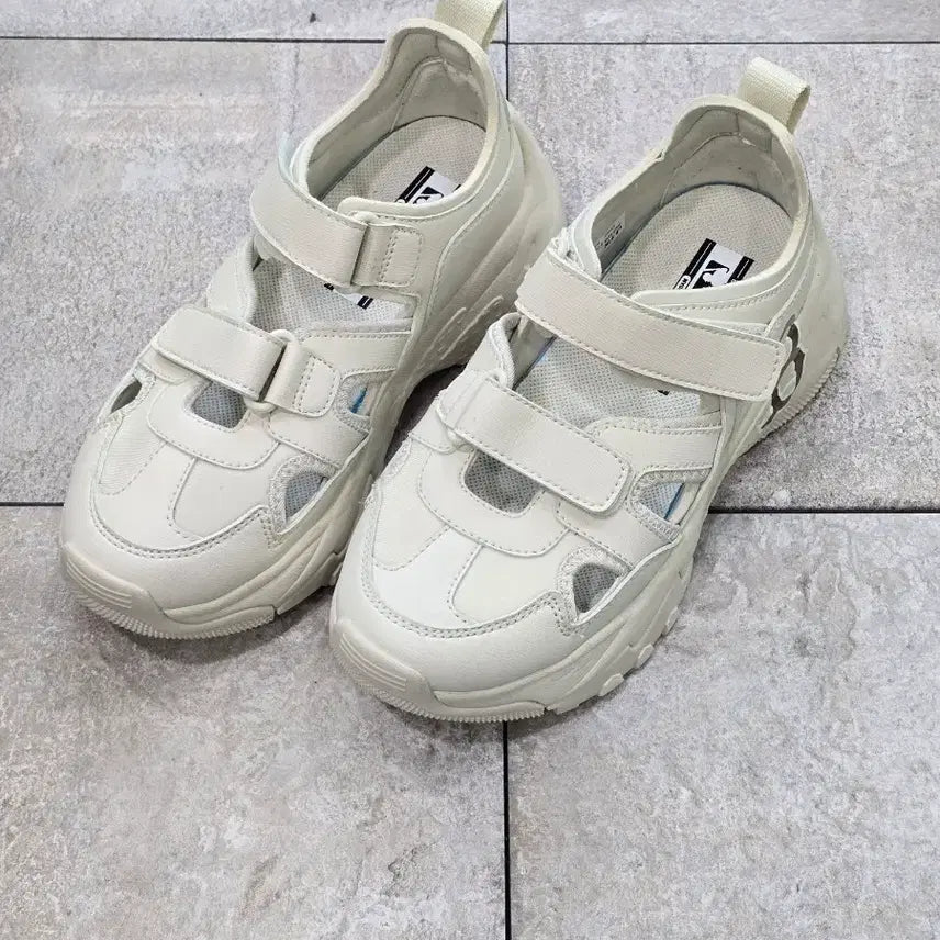 [BUNJANG] MLB Bigball Chunky Boston Sneakers (235mm) / (235)mlb 빅볼 청키 마스크 보스턴 스니커즈