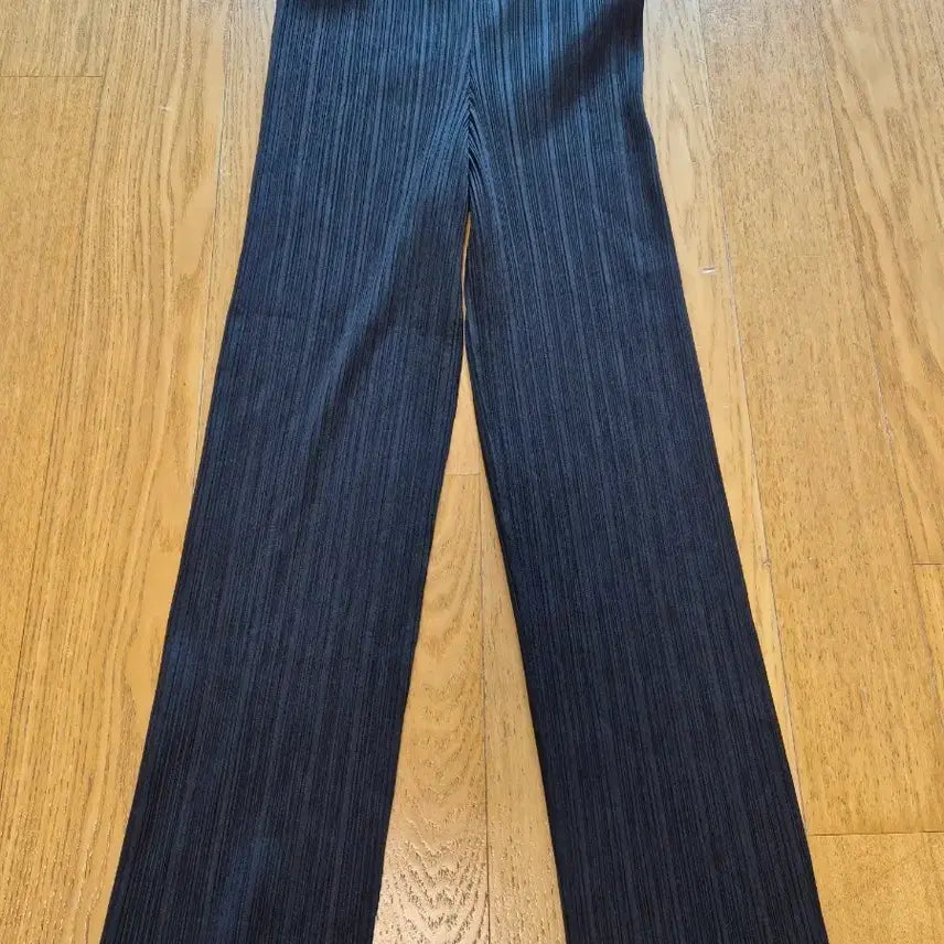 [BUNJANG] Pleats Please Black Pleated Pants Size 1 / 플리츠플리즈  1