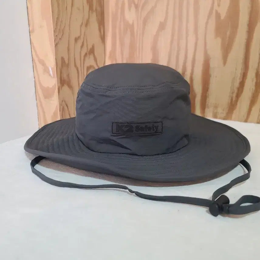 [BUNJANG] K2 Safety Wide Brim Bucket Hat Charcoal / K2 세이프티 모자 차콜