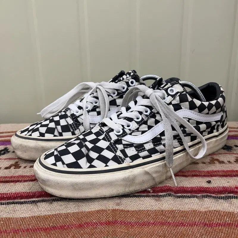 [BUNJANG] Vans Old Skool Checkerboard Sneakers 270 / 반스 올드스쿨 다함 체커보드 스니커즈 270 X03386