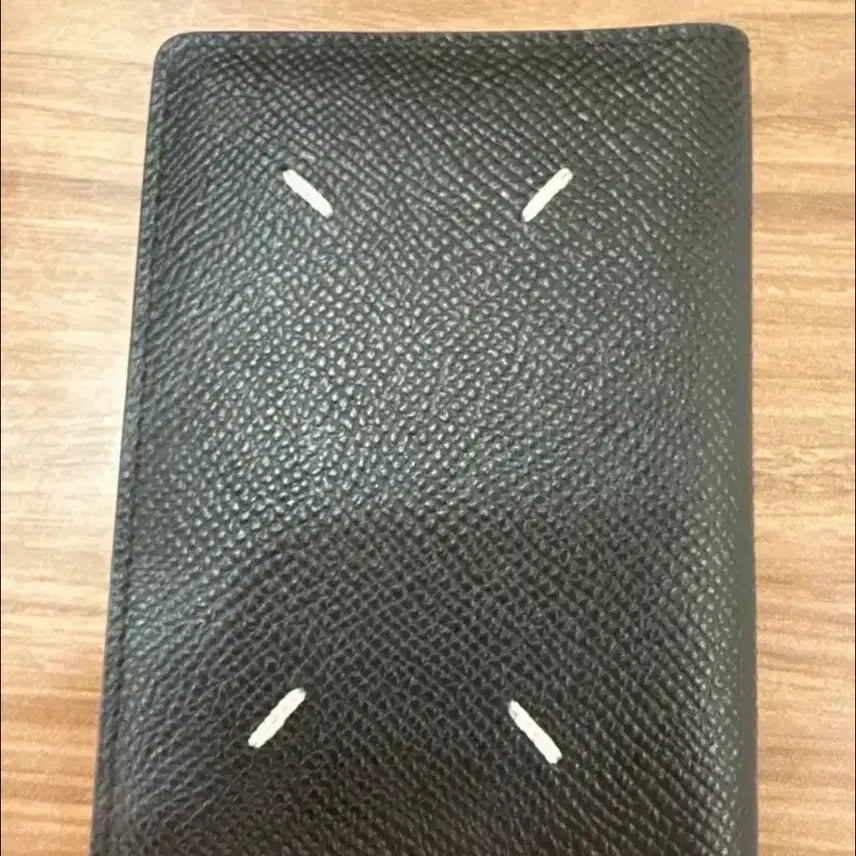 [BUNJANG] Maison Margiela Leather Bi-fold Card Holder Black / 메종 마르지엘라 레더 바이폴드 카드 홀더 블랙