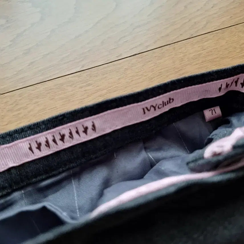 [BUNJANG] IVY Women's Spring/Autumn School Uniform Skirt (Charcoal Gray) / 예쁜 여자교복 춘추용 교복치마 짧치 단품(71, 차콜그레이)