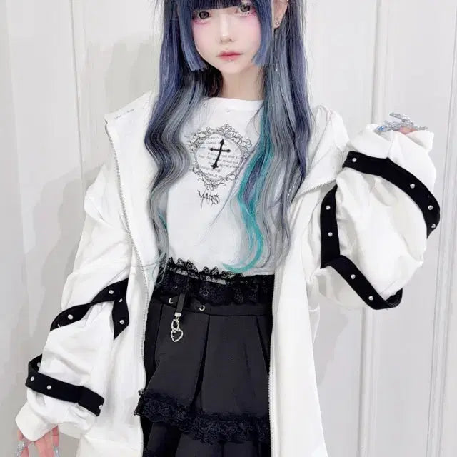 [BUNJANG] MARS Studded Wing Big Hoodie Zip-Up Jacket / MARS 마즈 스터드 장식 윙 빅 후드집업