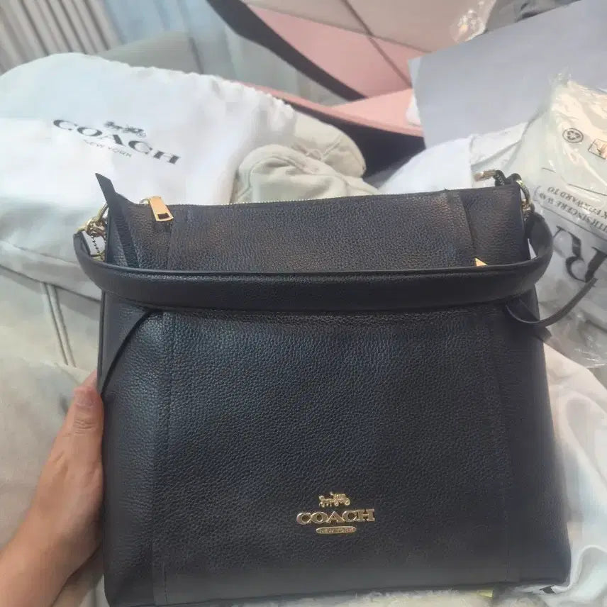 [BUNJANG] Coach Black Tote Bag / 코치 블랙 토트백