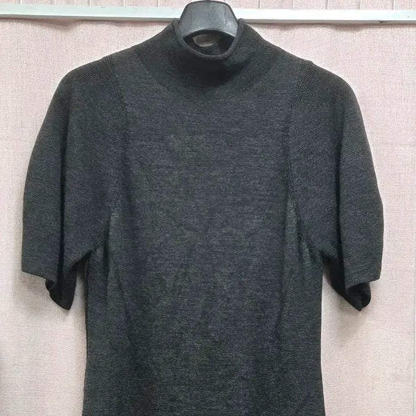 [BUNJANG] COS Turtleneck Knit Dress / 코스 터틀넥 니트 원피스