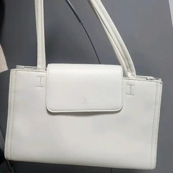 [BUNJANG] Ivory Shoulder Bag / 아이보리 숄더백