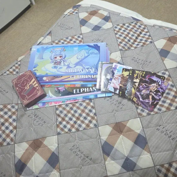 [BUNJANG] Genshin Impact Merchandise Bundle - Sigewinne, Clorinde, Elegance / 원신 굿즈
