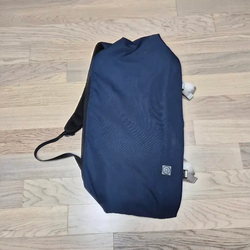 [BUNJANG] Lululemon Backpack Navy / 룰루레몬 백팩 네이비