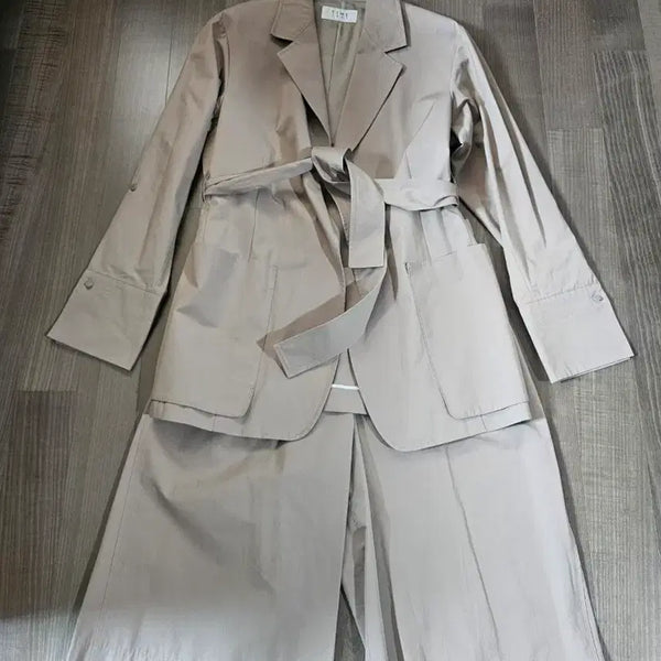 [BUNJANG] TIME (Hansem) Beige Jacket + Bermuda Pants Set / 정품) TIME 타임 한섬 자켓 + 버뮤다팬츠 세트 set 베이지 셋업