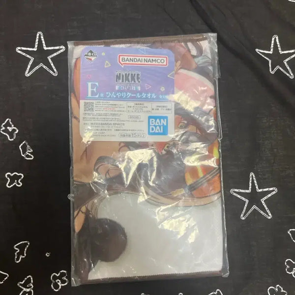 [BUNJANG] Nikke Kuji Chapter 8 Prize E Noir Towel (Sealed) / 현물) 니케 쿠지 챕터 8 E상 누아르 타올