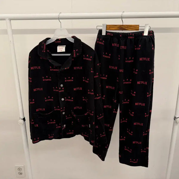 [BUNJANG] ieabstudio x Netflix Pajama Setup S / 아이앱스튜디오 x 넷플릭스 파자마 셋업