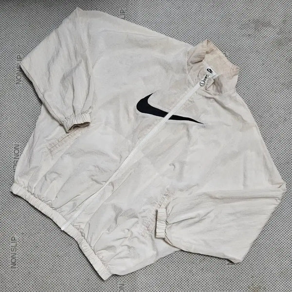 [BUNJANG] Nike Beige Windbreaker Jacket / 나이키 바람막이 자켓 베이지색