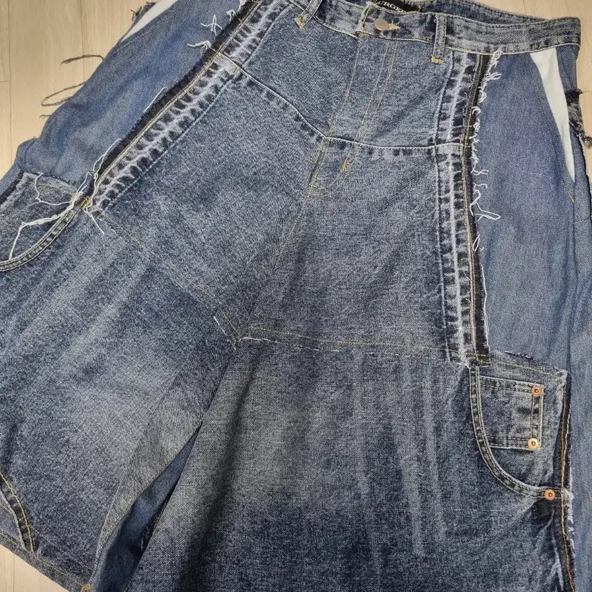 [BUNJANG] Surgery Remake Bermuda Denim Shorts - Size L / 써저리 리메이크 버뮤다 데님 L