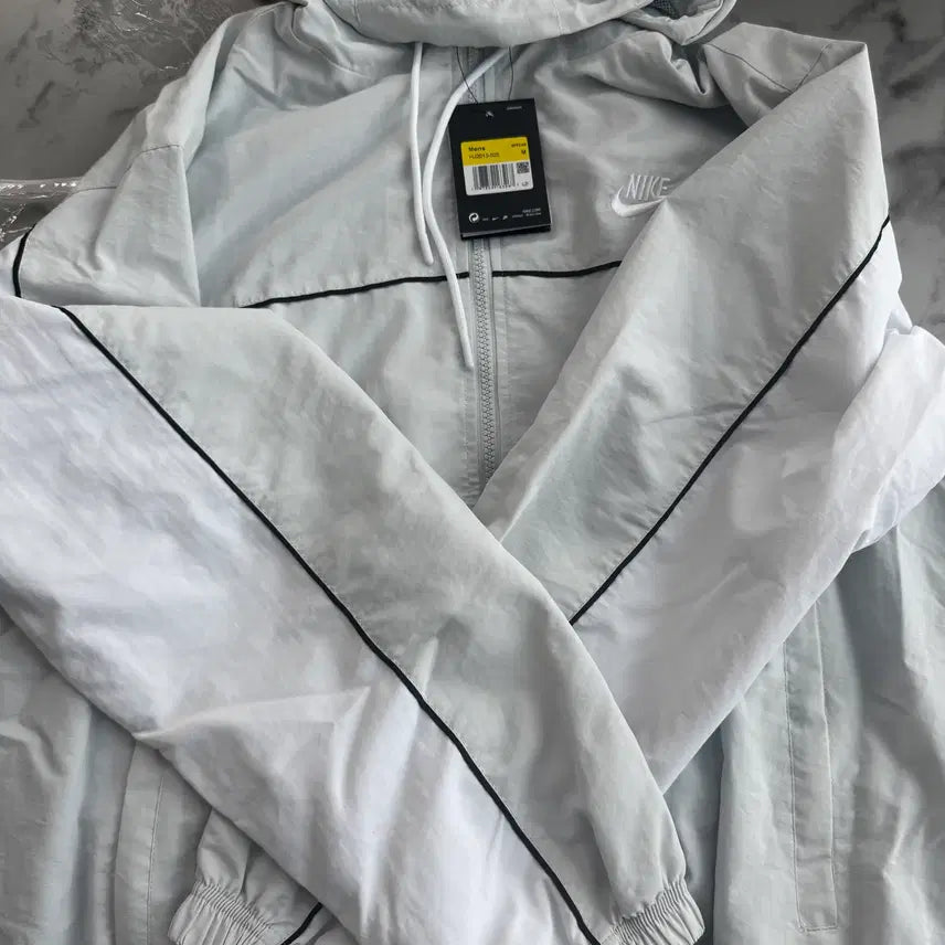 [BUNJANG] Nike Windbreaker White Jacket / 나이키 윈드브레이커 바람막이 화이트