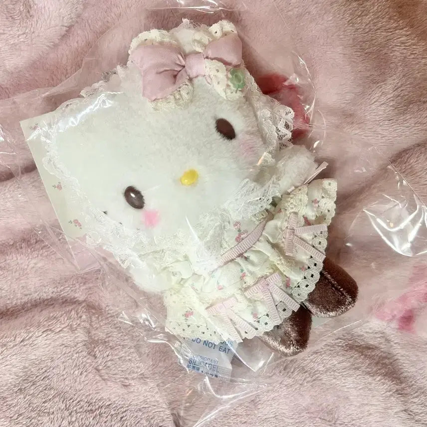 [BUNJANG] Sanrio Forest Lace Kitty Mascot Plush / 산리오 포레스트 레이스 키티 마스코트 인형 포레스트 헬로키티