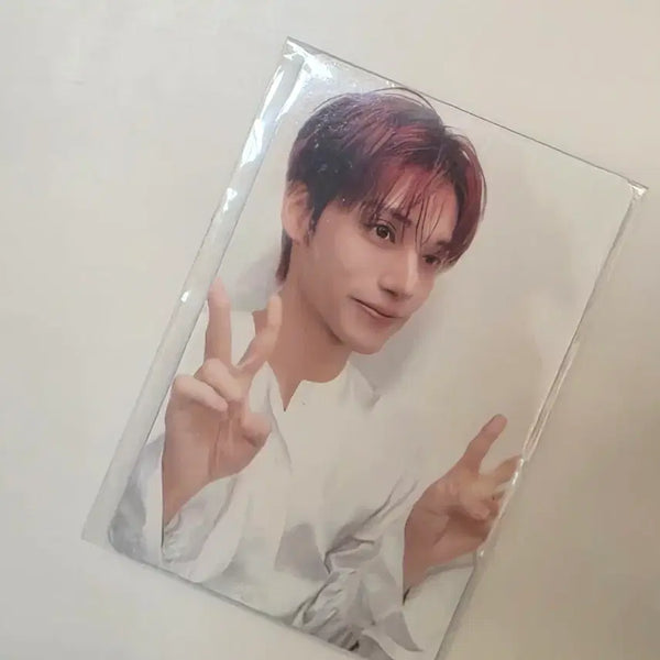 [BUNJANG] ATEEZ Wooyoung 100k Photocard / 에이티즈 우영 10만 포카 포토카드 양도