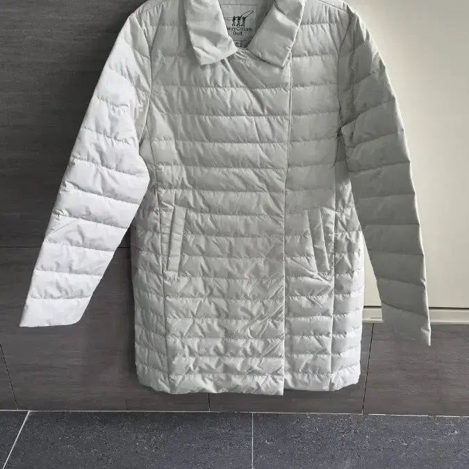 [BUNJANG] Henry Cotton Golf Women's Lightweight Padded Jacket / 헨리코튼 골프  여성 경량 패딩
