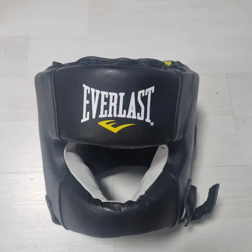 [BUNJANG] Everlast Headgear L/XL / 에버라스트 헤드기어