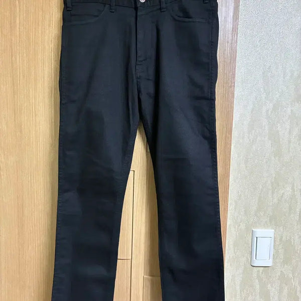 [BUNJANG] Celine Pure Black Jeans Size 31 / [31] 셀린느 퓨어 블랙진