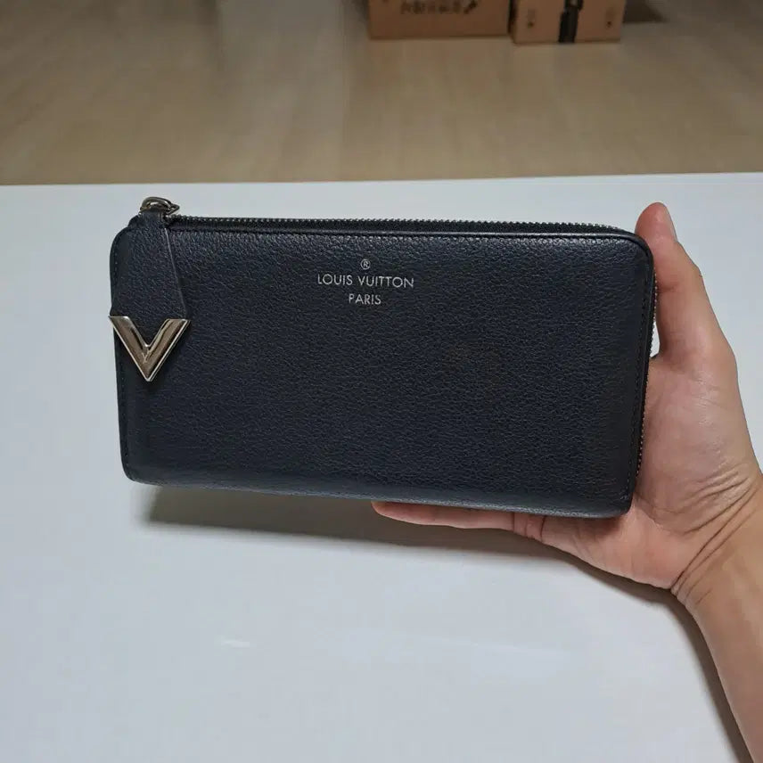 [BUNJANG] Louis Vuitton Parnacea Comete Long Wallet / [100%/정품] 루이비통 파르나세아 코메트 장지갑