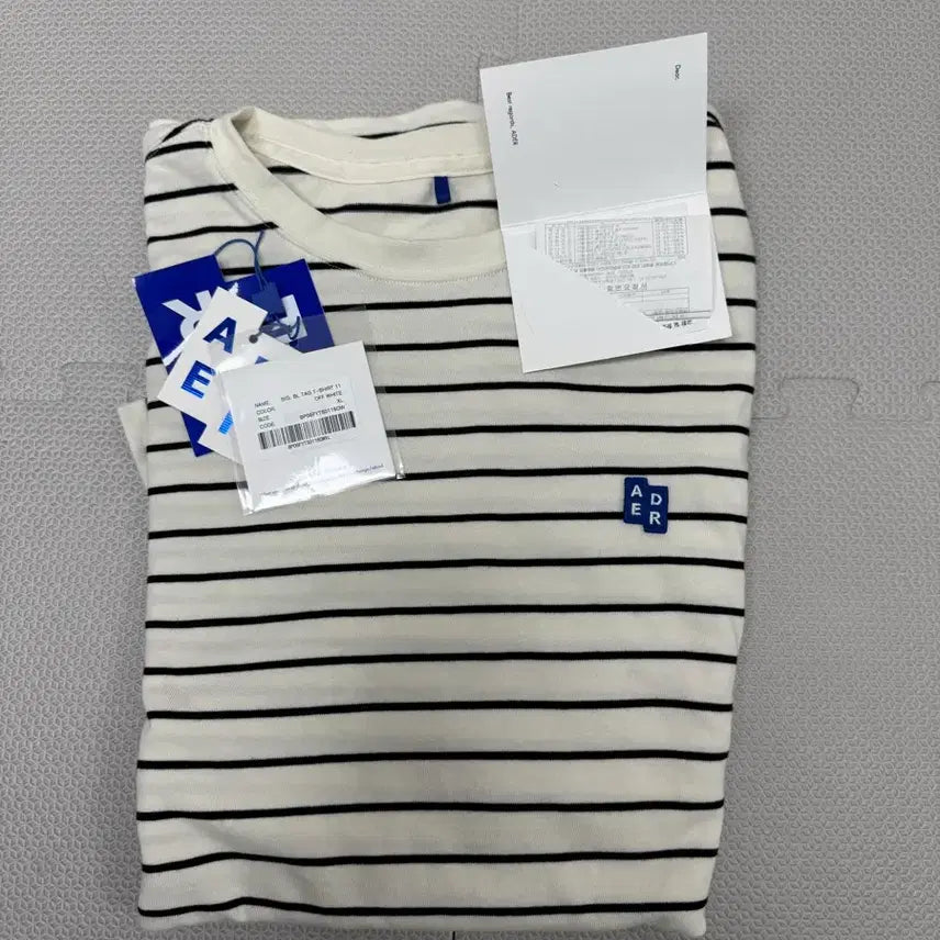 [BUNJANG] Ader Error Stripe Short-Sleeve T-Shirt XL / 아더에러 스트라이프 반팔티 XL 판매합니다.