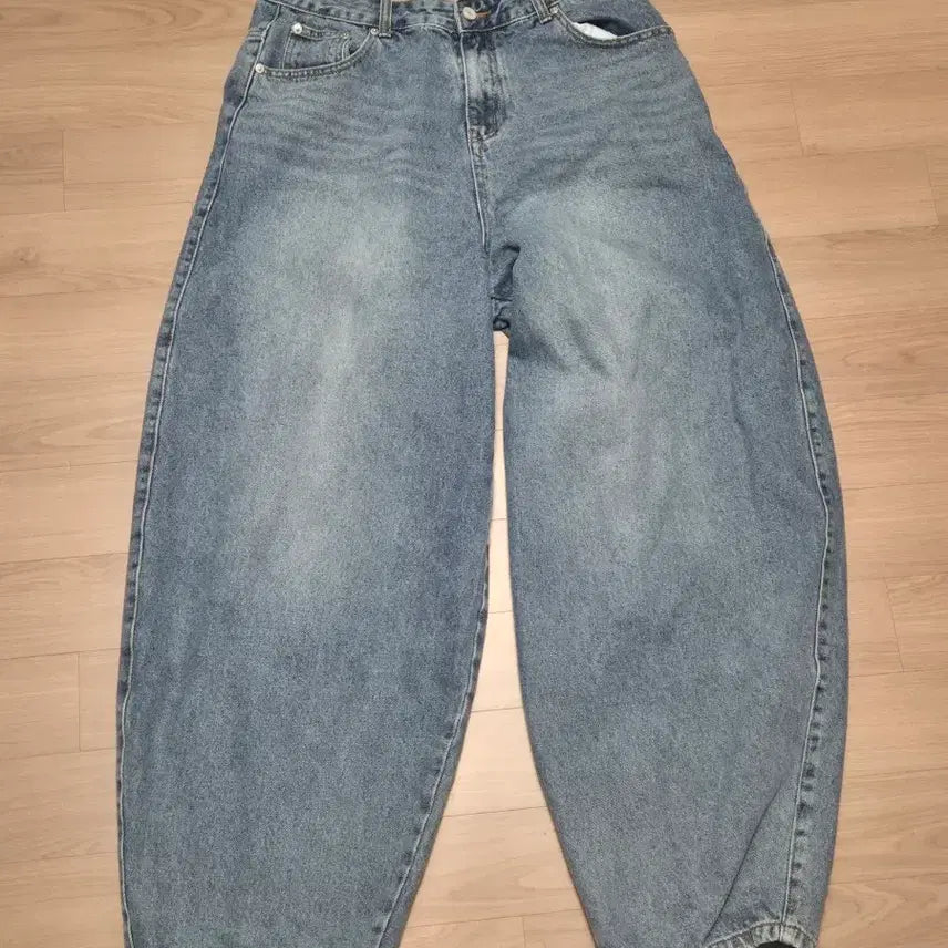 [BUNJANG] Wide Leg Light Wash Denim Pants / 청바지 와이드 팬츠 연청 데님