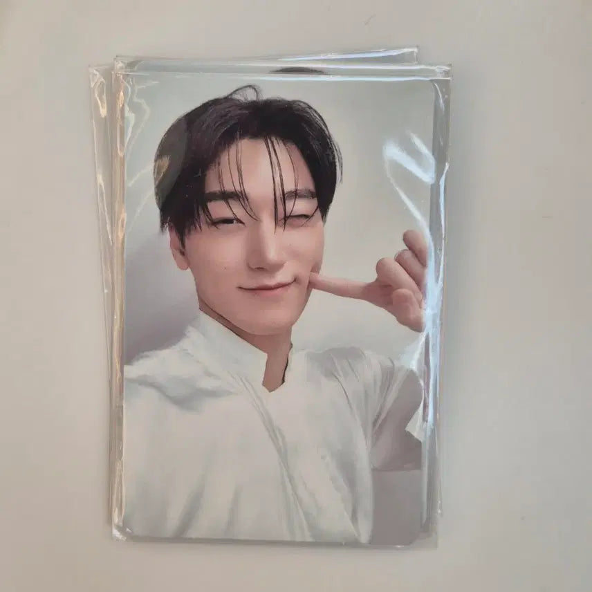 [BUNJANG] Ateez Aniteez 100k Lucky Draw Photocard / 애니티즈 aniteez 10만 포카 산