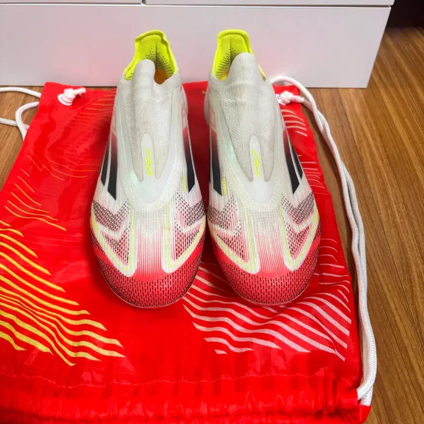 [BUNJANG] Adidas Football Boots Size 270 / 270 아디다스 축구화팝니다