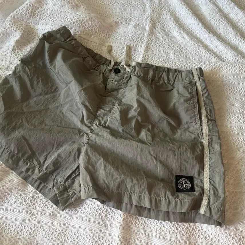 [BUNJANG] Stone Island Nylon Swim Shorts / 스톤아일랜드 나일론 스윔 쇼츠