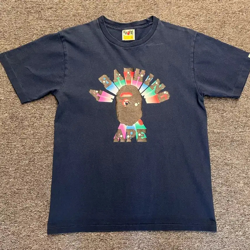 [BUNJANG] BAPE Graphic T-Shirt Navy M / [90] 베이프 반팔티 네이비 M